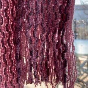 Scarf pink with silver threads